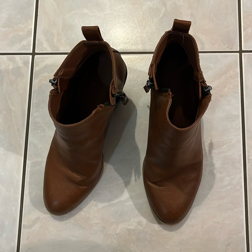 Universal Thread Ankle Boots - image 2